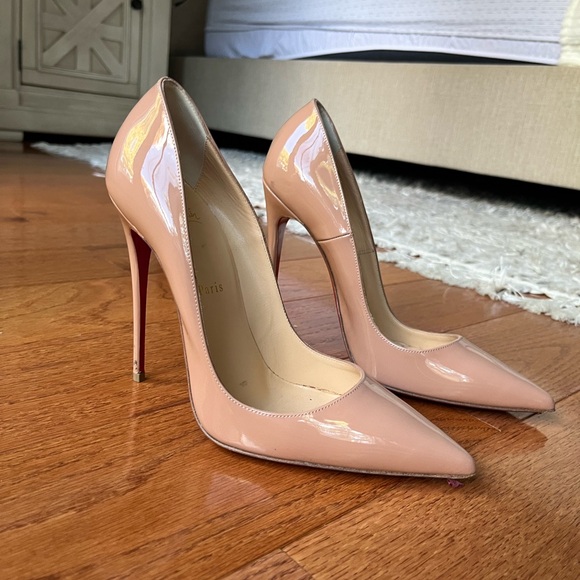 Christian Louboutin So Kate 120 nude patent leather heels